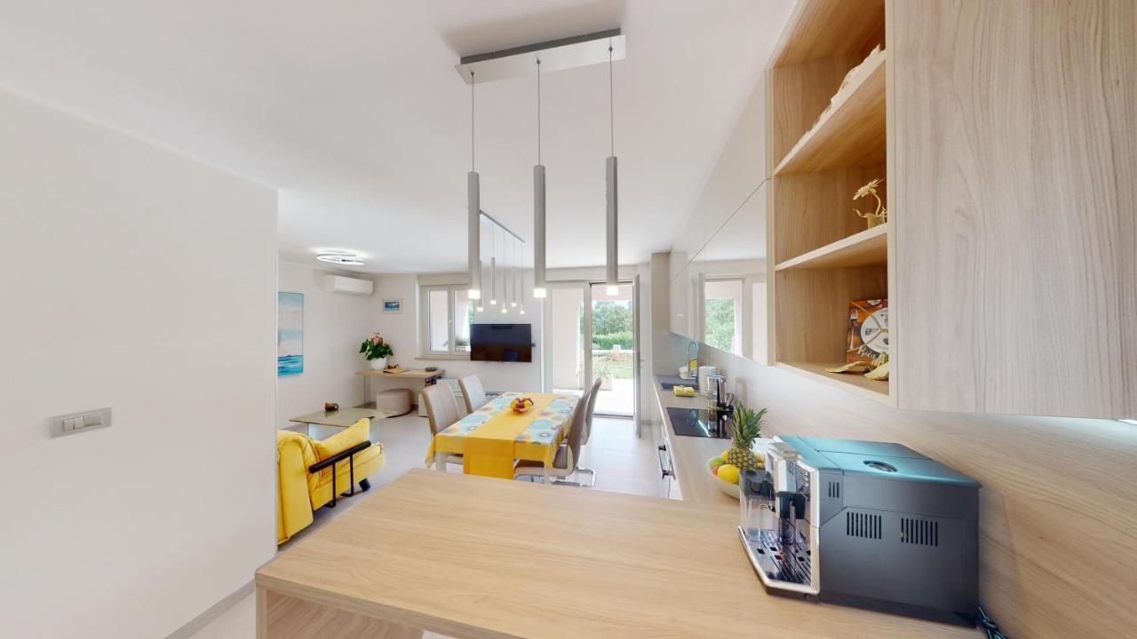 Design Apartment Emerald Viskovo Extérieur photo
