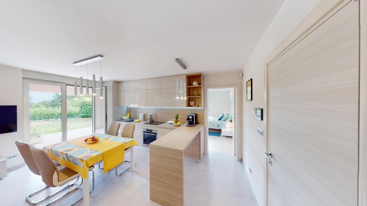 Design Apartment Emerald Viskovo Extérieur photo