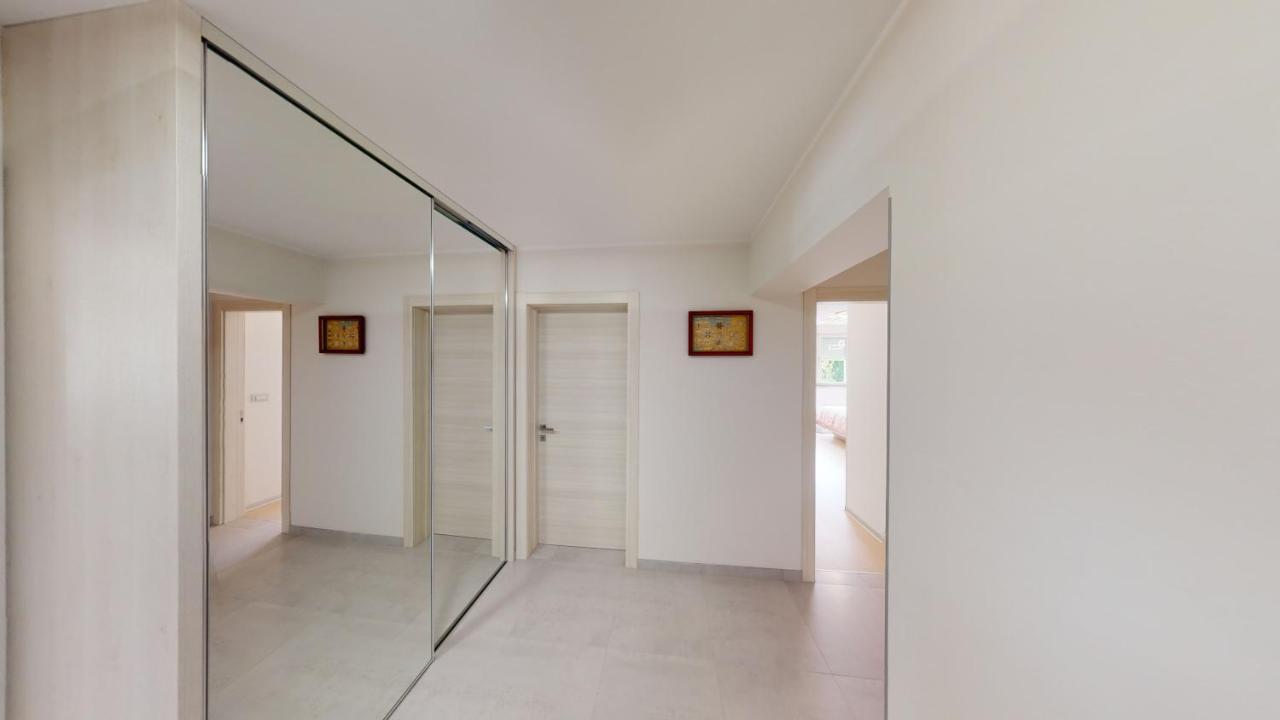 Design Apartment Emerald Viskovo Extérieur photo